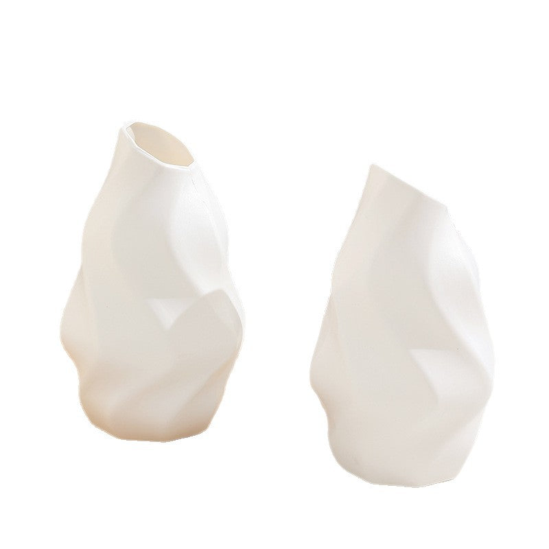 Nordic White Plastic Vase