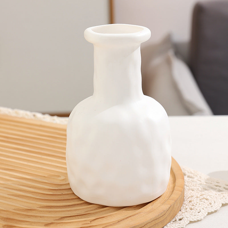 Nordic White Plastic Vase