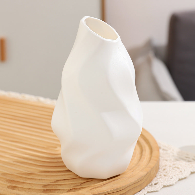 Nordic White Plastic Vase